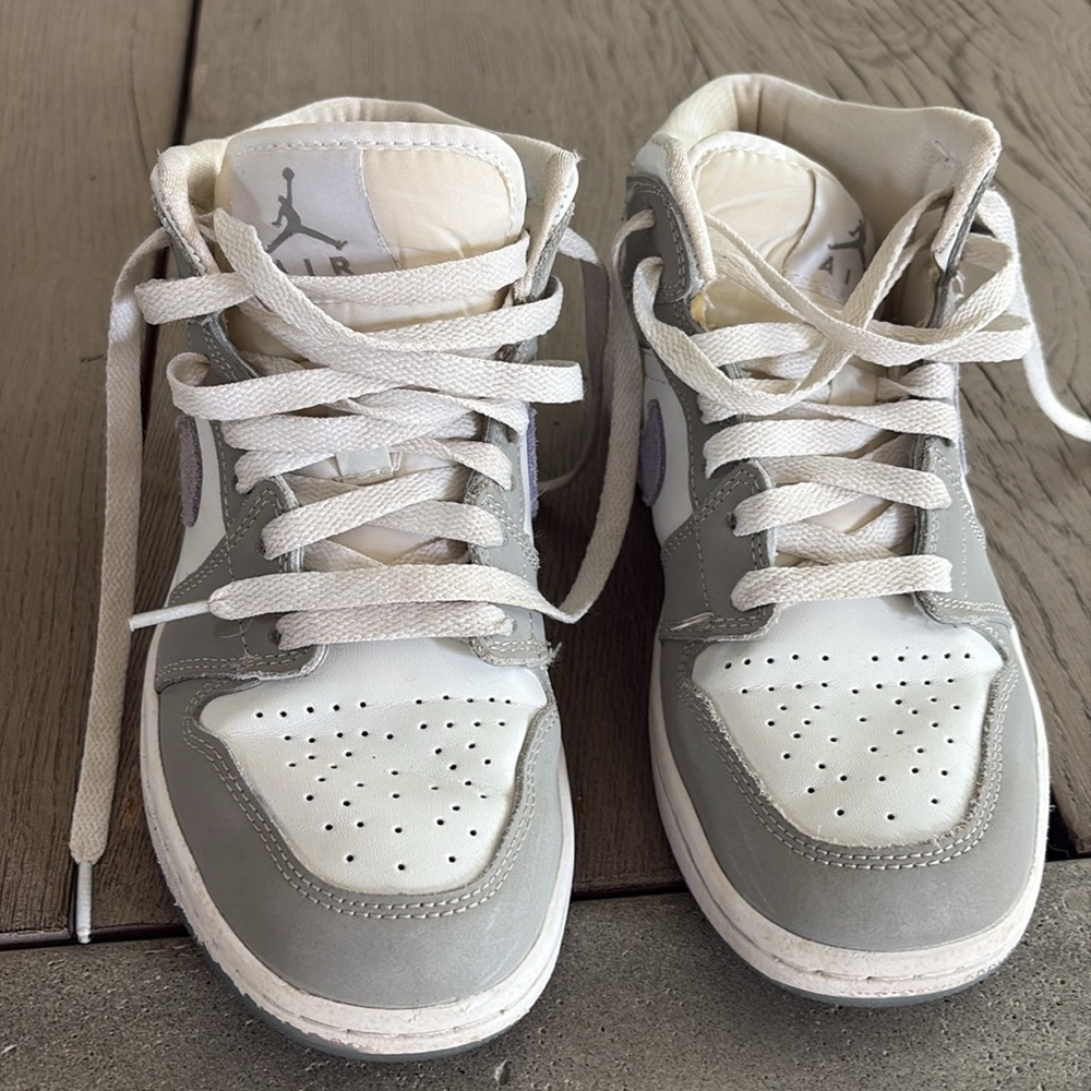 Nike - Picture 5 of 5